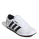 Championes Adidas modelo Tekwen, diseño sin cordones inspirado en el tenis, con capellada sintética blanca, las icónicas tres tiras laterales en negro y lengüeta de malla. Cuenta con entresuela de EVA para mayor amortiguación y suela de goma.