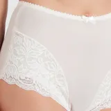 Bombacha faja de tiro alto color blanco, con detalle de puntilla combinada en los laterales.