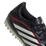 Championes de fútbol Adidas Copa Pure IV Club TF, color negro con las clásicas tres tiras blancas en el lateral, detalles en rojo y suela multitaco de goma blanca.