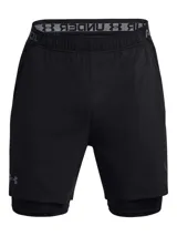 Short deportivo Under Armour Vanish Woven 2N1 de color negro, con diseño 2 en 1 que incluye calza de compresión integrada, cintura elástica y bolsillos laterales.