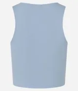 Top cropped sin mangas, color marrón oscuro, de corte ajustado al cuerpo y cuello redondo. Presenta textura acanalada.