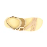 Sandalias Merrell District 4 Backstrap para mujer, color beige con tiras cruzadas y ajuste de velcro.