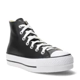 Championes Converse All Star Chuck Taylor Lift de caña alta, color negro, con plataforma blanca y cordones blancos.