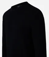 Suéter masculino de cuello redondo y manga larga, confeccionado en malla de viscosa y poliamida con textura de cuadros grid.