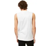 Musculosa blanca con logo de Element en el centro del pecho.