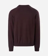 Suéter de punto en jacquard color bordó con diseño de cuello polo y cierre frontal parcial. Presenta estampado frontal con la palabra 'EASY' y la frase 'plans being' en color celeste, además de un pequeño logo bordado. Posee mangas largas con puños acanalados y un corte holgado.