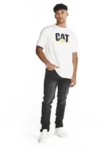 Pantalón jean skinny de Caterpillar, color gris oscuro, con diseño clásico de cinco bolsillos, cierre de cremallera y botón.