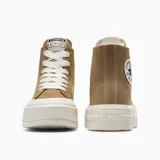 Championes Converse Ctas Cruise Hi color marrón con plataforma blanca y cordones blancos.