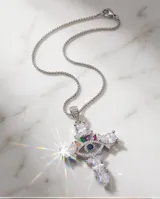 Collar de plata 925 con cadena fina y dije en forma de cruz decorado con circonias blancas transparentes y piedras multicolor en el centro.