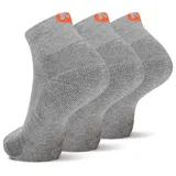 Pack de tres pares de medias cortas grises con detalles en color naranja en la puntera y el talón. Cuentan con suela acolchada, paneles de malla transpirable en el empeine y ribete elástico cómodo.