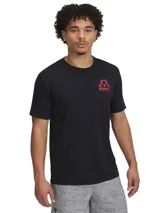 Remera de entrenamiento de manga corta, color negro, con cuello redondo acanalado y estampado gráfico en el pecho con la frase Blood Sweat Respect.