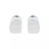 Championes Lacoste modelo Courtcage, de diseño urbano y deportivo en color blanco. Presentan una silueta clásica con el icónico logo del cocodrilo bordado en el lateral y suela de goma al tono.