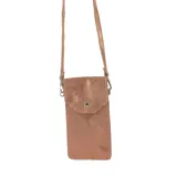 Bandolera tipo portacelular color rosa metalizado, con correa larga y bolsillo trasero.