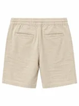 Short de lino color beige con cintura elástica, cordón ajustable y bolsillos laterales.