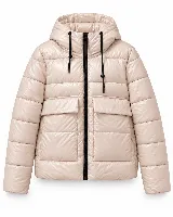 Campera puffer acolchada color beige, de diseño liviano, con capucha, cierre frontal negro y bolsillos delanteros con solapa.