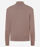Blusa de punto color marrón, con cuello solapa, abotonado frontal, mangas largas y pequeño bolsillo en el pecho. Diseñada por Blue Steel.