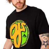 Remera negra de manga corta con cuello redondo y estampado circular en el frente con el logo de OJ Wheels en naranja y verde.
