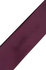 Corbatín color salmón de 5 cm de ancho.