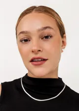 Aros tipo botón de plata 925 con perlas naturales de río de 9mm de diámetro.