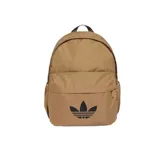 Mochila Adidas Adicolor Classic de color beige, con un diseño clásico que incluye un compartimento principal amplio, un bolsillo frontal con cierre y el logotipo del Trifolio de Adidas estampado en negro en la parte delantera.