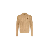 Sweater de punto trenzado Polo Ralph Lauren, color beige, con cuello alto, cierre frontal de un cuarto con cremallera y el logo bordado en el pecho.