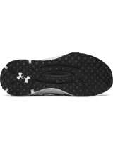 Championes Under Armour modelo Phantom X, de diseño deportivo y futurista. Presentan una parte superior de tejido transpirable en color negro, con estructura de TPU en el mediopié para mayor soporte y una entresuela de espuma supercrítica en color gris claro. Incluyen el logo de la marca en el lateral y una suela de goma con tracción superior.