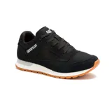 Championes Caterpillar modelo Ventura, color negro con detalles en blanco y suela de goma color caramelo. Confeccionados en una combinación de gamuza y lona, con cierre de cordones y diseño ergonómico.