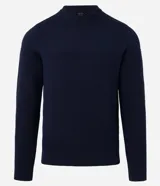 Suéter de punto para hombre en color azul marino, con cuello redondo y textura acanalada en el pecho y las mangas. Diseñado por Marfinno.