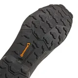 Championes Adidas Terrex AX4 Hiking de hombre, color negro. Diseñados para senderismo y actividades al aire libre, con suela de caucho Continental para un agarre óptimo en terrenos rocosos, mojados y sucios.