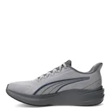 Championes de running Puma Dasher Lite Slip Tech, color gris con detalles en azul marino. Incorporan tecnología SLIPTECH para calzar sin manos, cordones elásticos y suela de goma con entresuela amortiguada.