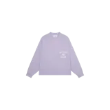 Remera de manga larga Eme Studios en color lila, con cuello redondo y diseño holgado. Presenta un pequeño estampado en el pecho con el nombre de la marca y un logotipo gráfico.