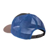 Gorra Volcom modelo Cheese tipo trucker, con frente negro, visera marrón, paneles traseros de red azul y logo bordado en el frente.