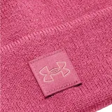 Gorro Under Armour de mujer color rosado, tejido de punto, suave y transpirable, con logo bordado en el frente.