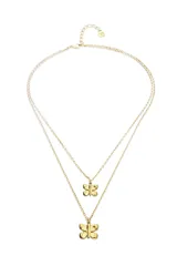 Collar doble de cadena fina con baño de oro 18k, presenta dos dijes en forma de mariposa de distintos tamaños.