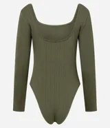 Body negro de manga larga, confeccionado en tejido de poliamida con elastano, con textura acanalada y escote cuadrado.