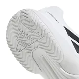 Championes de tenis y pádel Adidas Game Court 3 All, color blanco con las tres tiras características de la marca en color negro en los laterales.
