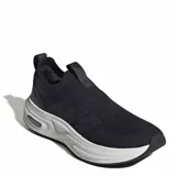 Championes deportivos Adidas Cloudfoam Cuxxion de diseño slip-on, color negro con suela de plataforma blanca. Presentan una estructura de tejido técnico transpirable y tecnología de amortiguación Cloudfoam en la entresuela.