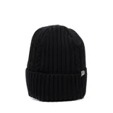 Gorro tipo beanie de punto acanalado en color negro, con diseño clásico y ajuste cómodo.
