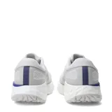 Championes de running New Balance modelo Evoz con tecnología Fresh Foam en la entresuela. Presentan un diseño en color gris claro con detalles en degradado violeta y fucsia en la base, y logo lateral característico.