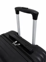 Valija rígida color negro, modelo Lagos de 20 pulgadas, con diseño texturizado de líneas diagonales en relieve, cuatro ruedas dobles y placa metálica con logo de la marca.