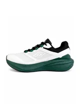 Championes deportivos Umbro modelo Gridlock, con diseño de suela gruesa en color bordó, cuerpo blanco con detalles en bordó y negro, y cordones negros.