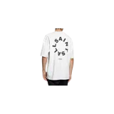 Remera Allsaints de manga corta, color blanco, de corte oversize y cuello redondo, con estampa circular con el logotipo de la marca en el centro del pecho.