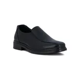 Zapato de vestir negro, sin cordones, con elástico en los laterales y suela de goma.