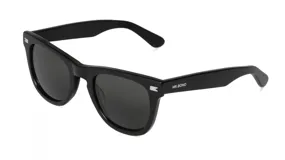 Lentes de sol Mr Boho modelo Alameda, color negro con detalles plateados en las esquinas y lentes grises.