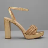 Sandalia de tacón alto y ancho con plataforma delantera, tira frontal de múltiples tiritas con brillo y tira ajustable al tobillo con hebilla.