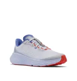 Zapatilla de running y trail para mujer, color blanco con detalles en azul claro y naranja vibrante. Presenta una parte superior de malla tejida jacquard, sistema de amortiguación y tracción Omni-MAX™ y entresuela TechLite+™.