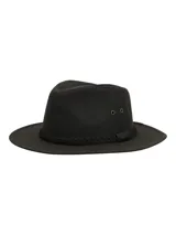 Sombrero tipo fedora de canvas engrasado impermeable, color verde oliva, con detalle de cinta trenzada decorativa y ojales metálicos de ventilación.