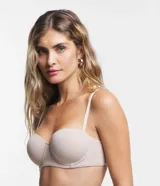 Soutien strapless color marrón, con copa hueca estructurada y tirantes finos extraíbles ajustables.