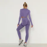 Legging deportivo melange de talle alto con diseño sin costuras.