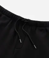 Pantalón baggy de Blue Steel, confeccionado en algodón con felpa. Presenta corte holgado, cintura elástica con cordón ajustable, bolsillos laterales y bajo con regulador elástico.